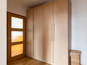 Pronájem bytu 3+1, Praha - Troja, Svídnická, 73 m2