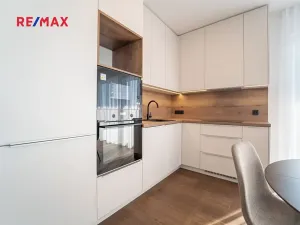 Pronájem bytu 2+kk, Praha - Stodůlky, Hábova, 68 m2