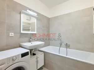 Prodej bytu 3+kk, Hustopeče, Gen. Peřiny, 64 m2