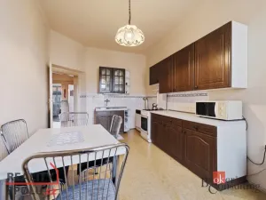 Prodej bytu 2+1, Praha - Libeň, V mezihoří, 74 m2