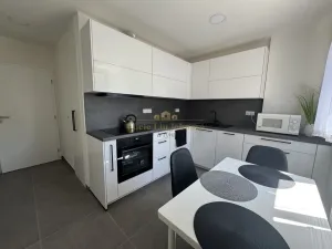 Prodej bytu 2+kk, Praha - Horní Počernice, Běchorská, 51 m2