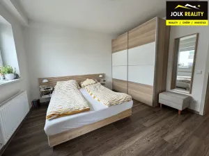 Pronájem bytu 2+kk, Opava, Kačírkova, 56 m2