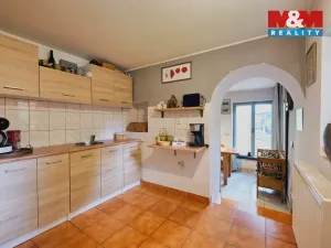 Prodej rodinného domu, Bouzov - Obectov, 200 m2