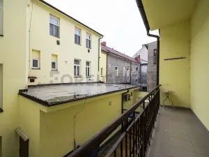 Pronájem kanceláře, Pardubice, Sladkovského, 75 m2