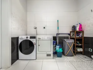 Pronájem bytu 4+kk, Čelákovice, náměstí 5. května, 114 m2