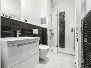 Pronájem bytu 4+kk, Čelákovice, náměstí 5. května, 114 m2