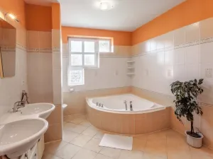 Prodej rodinného domu, Starovičky, 144 m2