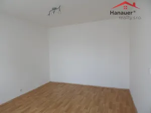 Pronájem bytu 1+1, Ústí nad Labem - Neštěmice, Sibiřská, 36 m2