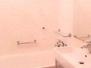 Pronájem bytu 2+kk, Praha - Vinohrady, Sarajevská, 70 m2