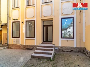 Pronájem obchodního prostoru, Mariánské Lázně, Hlavní třída, 76 m2