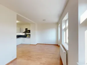 Pronájem bytu 1+kk, Praha - Břevnov, Na Petynce, 35 m2