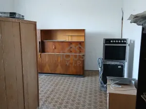 Prodej vícegeneračního domu, Kostelec nad Labem, nám. Komenského, 369 m2