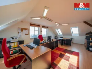 Pronájem výrobních prostor, Žďár, 1089 m2