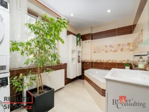 Prodej bytu 4+kk, Liberec - Liberec V-Kristiánov, Stavbařů, 98 m2