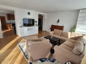 Pronájem bytu 2+1, Praha - Suchdol, Na mírách, 95 m2