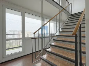 Pronájem bytu 2+kk, Praha, Rajmonova, 43 m2