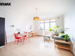 Pronájem bytu 2+kk, Praha - Libeň, Českomoravská, 59 m2