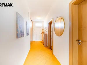 Pronájem bytu 2+kk, Praha - Libeň, Českomoravská, 59 m2