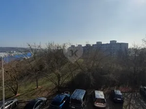 Pronájem bytu 1+kk, Praha - Černý Most, Bryksova, 19 m2