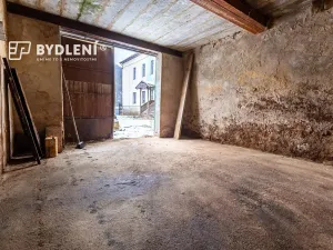 Prodej výrobních prostor, Malé Březno, 670 m2