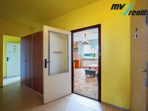 Prodej bytu 3+1, Český Dub, Mírové sídliště, 63 m2