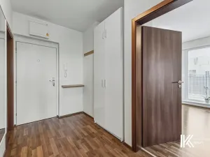 Prodej bytu 2+kk, Pardubice, Na Spravedlnosti, 53 m2