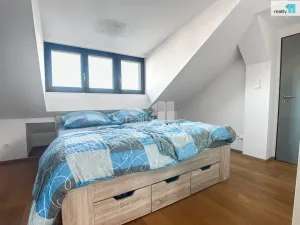 Pronájem bytu 2+1, Holešov, Nerudova, 55 m2