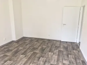 Pronájem bytu 1+1, Ostrava - Zábřeh, Svazácká, 35 m2