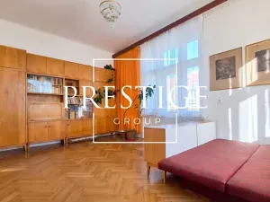 Pronájem bytu 2+1, Praha - Holešovice, Janovského, 82 m2