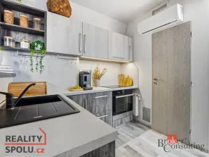 Prodej bytu 3+kk, Sezemice, Nerudova, 65 m2