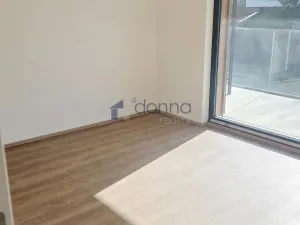 Pronájem bytu 2+kk, Praha, Lučištníků, 70 m2