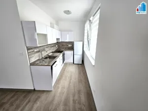 Pronájem bytu 1+kk, Plzeň - Jižní Předměstí, Na Jíkalce, 36 m2