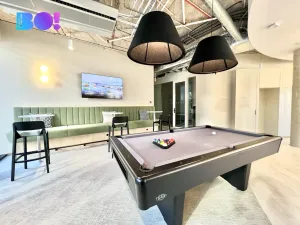 Pronájem obchodního prostoru, Ostrava - Moravská Ostrava, náměstí Biskupa Bruna, 300 m2