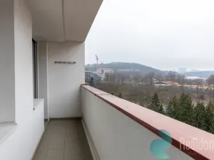 Prodej bytu 2+1, Praha, Taškentská, 52 m2