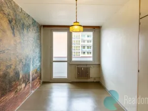 Prodej bytu 2+1, Praha, Taškentská, 52 m2