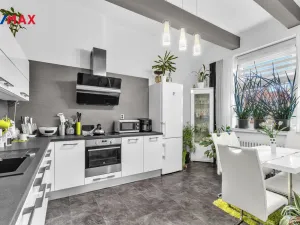 Prodej bytu 3+1, Hradec Králové, Čelakovského, 102 m2