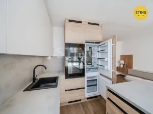 Pronájem bytu 4+kk, Třinec, Dukelská, 68 m2