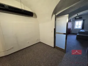 Pronájem bytu 2+kk, Humpolec, Dolní náměstí, 103 m2