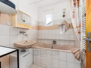 Prodej rodinného domu, Čejkovice, 218 m2