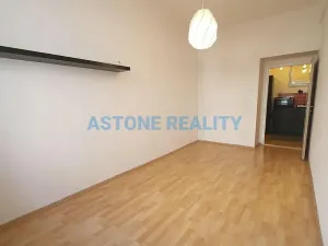 Prodej bytu 2+kk, Praha - Bubeneč, Raisova, 46 m2