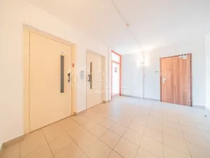 Prodej bytu 3+kk, Beroun - Beroun-Město, Tyršova, 66 m2