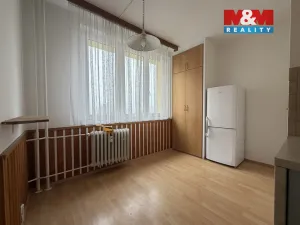Pronájem bytu 3+1, Praha - Hostivař, Bělinského, 84 m2