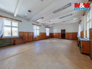 Prodej obchodního prostoru, Abertamy, Bož. Němcové, 800 m2