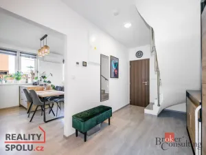 Prodej bytu 4+kk, Vochov, 79 m2