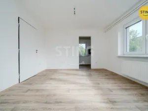 Prodej rodinného domu, Dolní Lhota, K nádraží, 220 m2