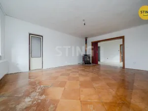 Prodej rodinného domu, Dolní Lhota, K nádraží, 220 m2