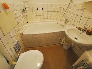 Pronájem bytu 1+1, Plzeň, Blatenská, 29 m2