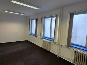Pronájem kanceláře, Plzeň, Perlová, 42 m2
