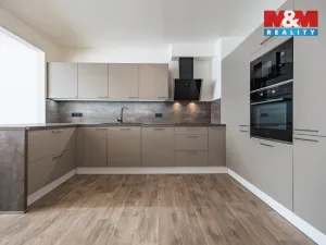 Prodej bytu 3+kk, Nehvizdy, Pražská, 65 m2