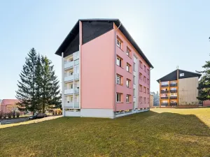 Prodej bytu 3+1, Studená, Komenského, 74 m2